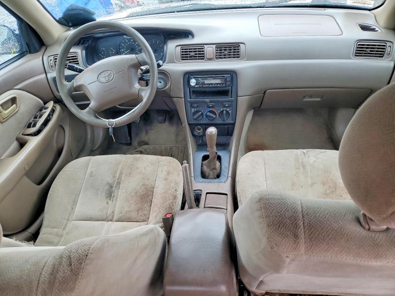 2001 Toyota Camry მანქანა იყიდება აუქციონზე, vin: 4T1BG22K81U806026, აუქციონის ნომერი: 79486365