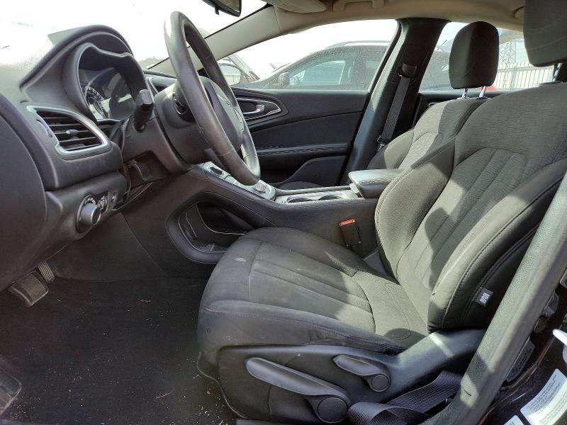 46838346 :رقم المزاد ، 1C3CCCAB9FN526634 vin ، 2015 Chrysler 200 مزاد بيع