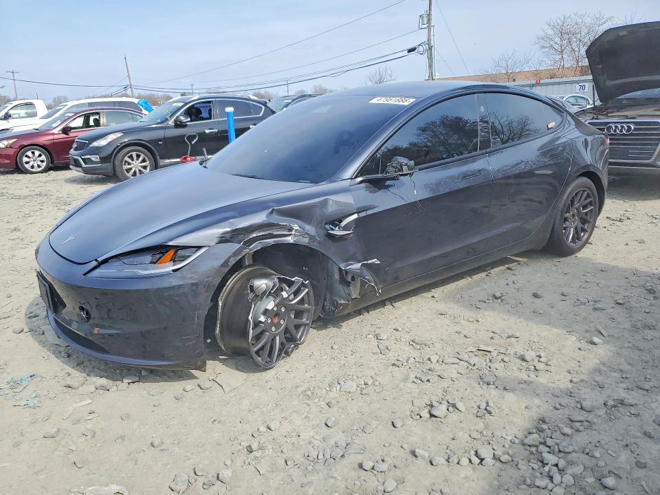 2025 Tesla Model 3 მანქანა იყიდება აუქციონზე, vin: 5YJ3E1EA0SF070575, აუქციონის ნომერი: 47951886