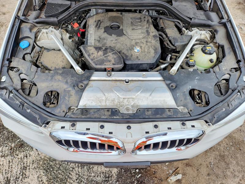 46642186 :رقم المزاد ، 5UXTY5C00M9F64877 vin ، 2021 Bmw X3 مزاد بيع