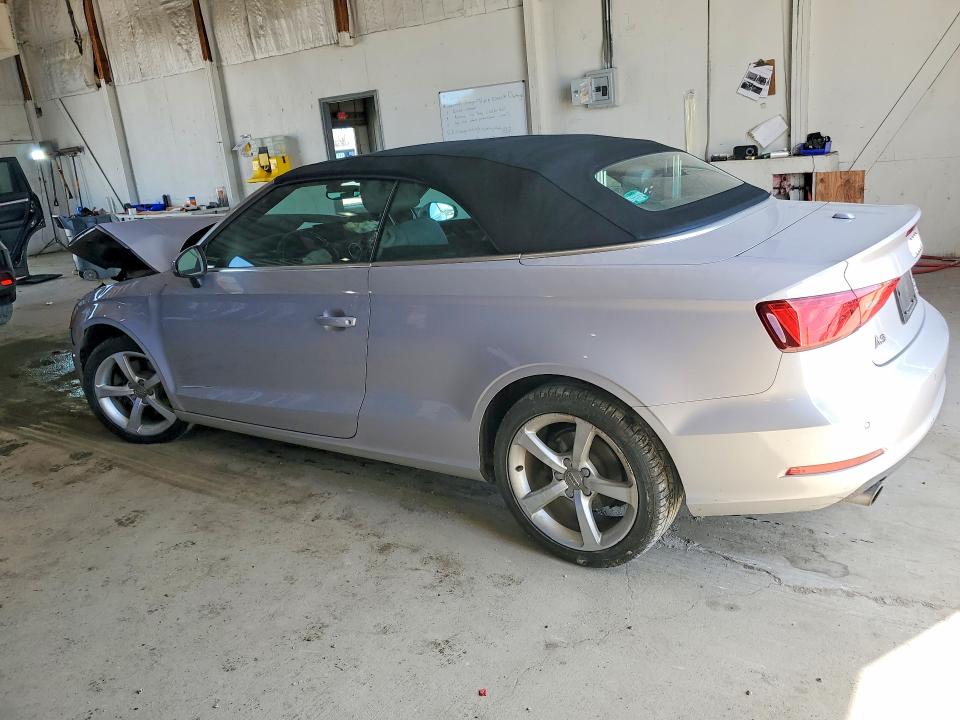 46099136 :رقم المزاد ، WAU7FLFF0F1111125 vin ، 2015 Audi A3 مزاد بيع
