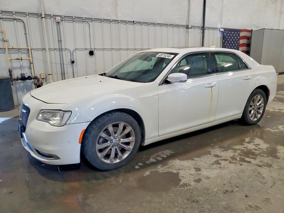 Продажа на аукционе авто 2016 Chrysler 300, vin: 2C3CCARG3GH321437, номер лота: 48016246