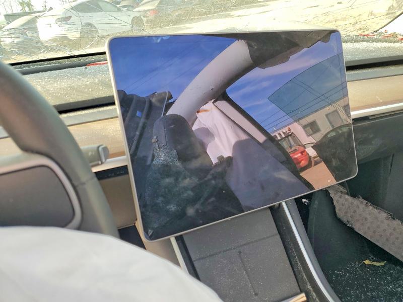 2021 Tesla Model Y მანქანა იყიდება აუქციონზე, vin: 5YJYGDEEXMF063088, აუქციონის ნომერი: 79670325