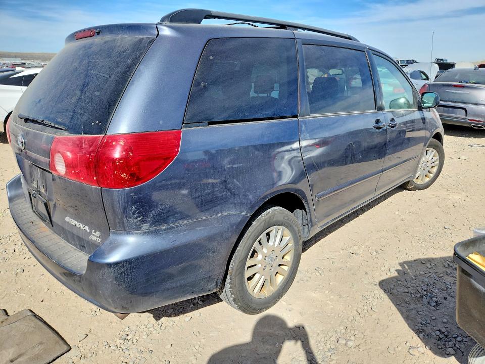 46766746 :رقم المزاد ، 5TDBK23C08S013361 vin ، 2008 Toyota Sienna مزاد بيع
