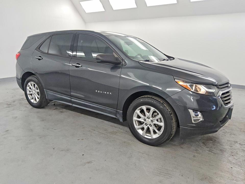 Продажа на аукционе авто 2019 Chevrolet Equinox, vin: 3GNAXHEV9KS617144, номер лота: 54917096