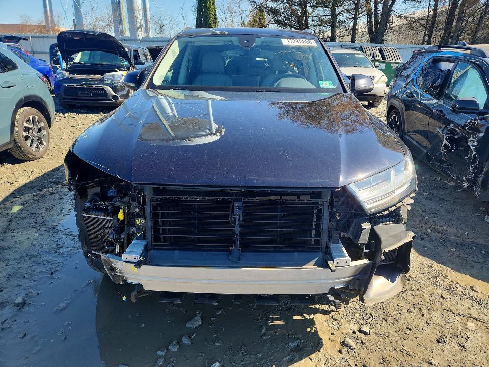 47295656 :رقم المزاد ، WA1LAAF78JD037032 vin ، 2018 Audi Q7 مزاد بيع