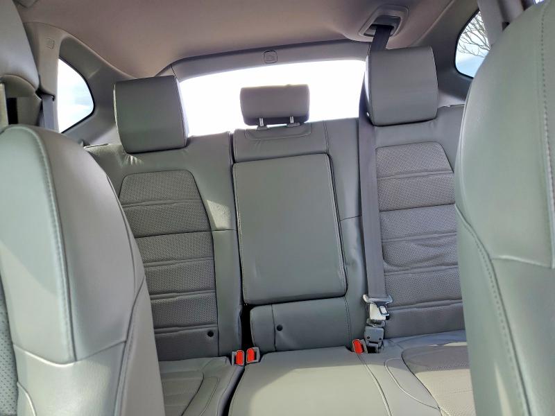 47593226 :رقم المزاد ، 2HKRW2H97HH625854 vin ، 2017 Honda Cr-v مزاد بيع