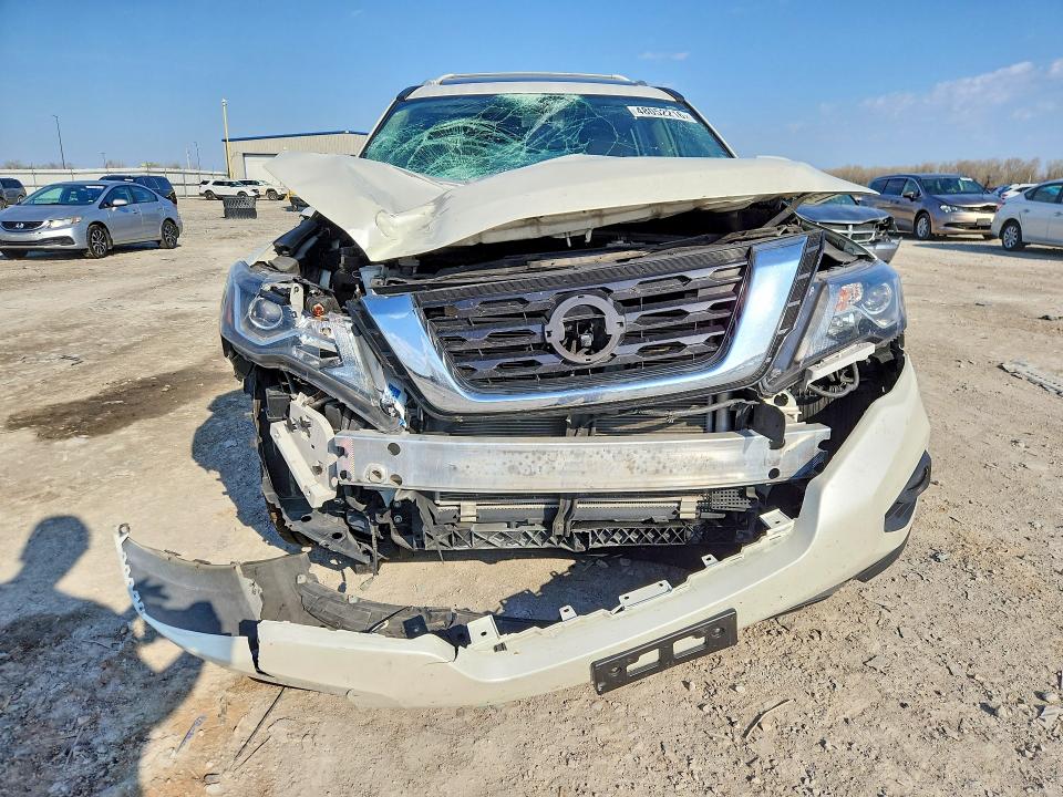 48052216 :رقم المزاد ، 5N1DR2MN0HC623326 vin ، 2017 Nissan Pathfinder مزاد بيع