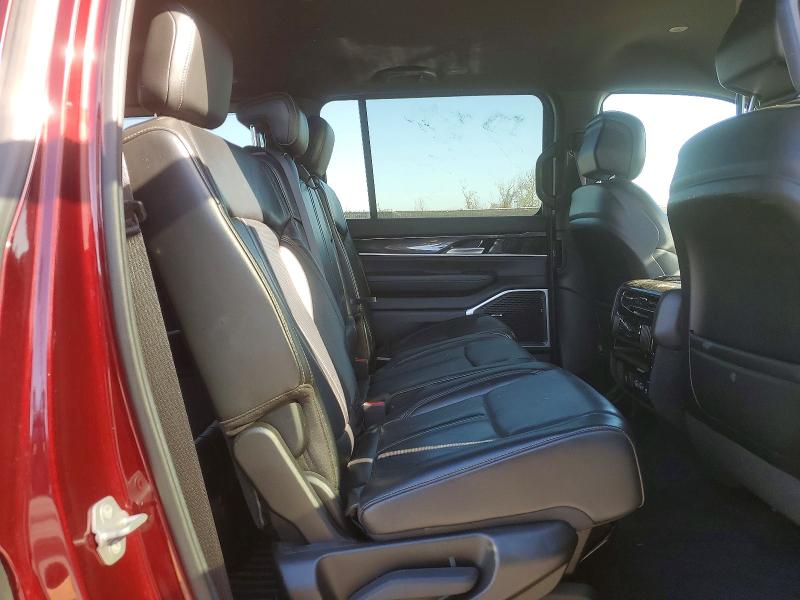 Продажа на аукционе авто 2022 Jeep Wagoneer, vin: 1C4SJVAT4NS207627, номер лота: 79651395