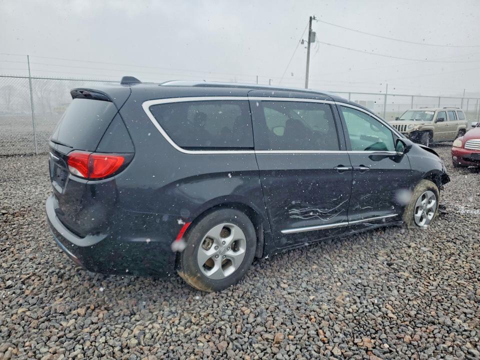 2017 Chrysler Pacifica მანქანა იყიდება აუქციონზე, vin: 2C4RC1EG0HR735010, აუქციონის ნომერი: 46307486