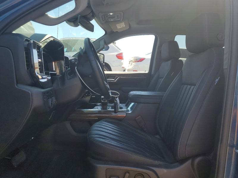 Продажа на аукционе авто 2024 Chevrolet Silverado, vin: 3GCUDFE86RG215690, номер лота: 47596016