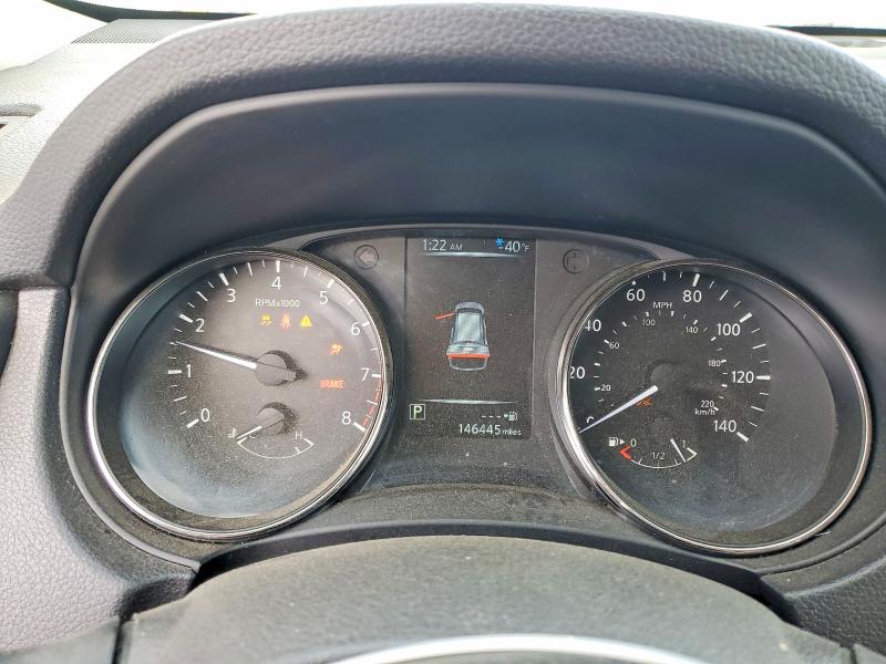 47697546 :رقم المزاد ، KNMAT2MV5HP581379 vin ، 2017 Nissan Rogue مزاد بيع