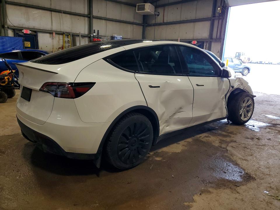 Продаж на аукціоні авто 2023 Tesla Model Y, vin: LRWYGDFD0PC967570, номер лоту: 47004496