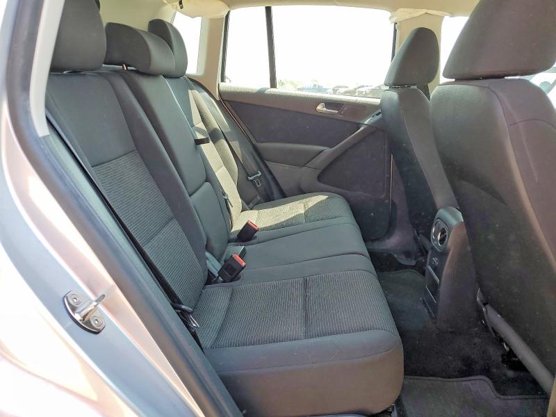 Aukcja sprzedaży 2018 Volkswagen Tiguan Limited, vin: WVGAV7AX9JK001644, numer aukcji: 46851256