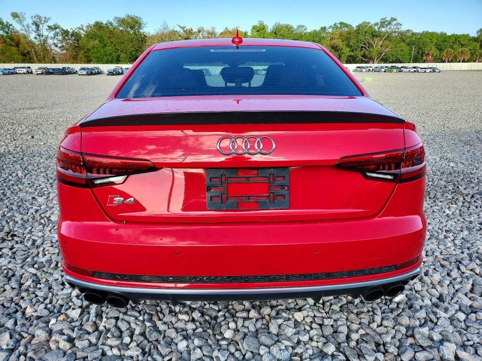 45932956 :رقم المزاد ، WAUC4AF49JA001416 vin ، 2018 Audi S4 مزاد بيع
