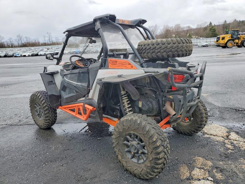 46012696 :رقم المزاد ، 3NSVDE929JF938043 vin ، 2018 Polaris Rzr مزاد بيع