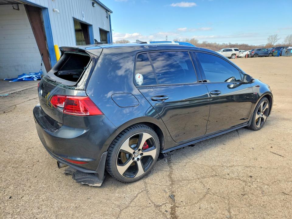 Продажа на аукционе авто 2017 Volkswagen Gti, vin: 3VW447AU7HM001331, номер лота: 47303596