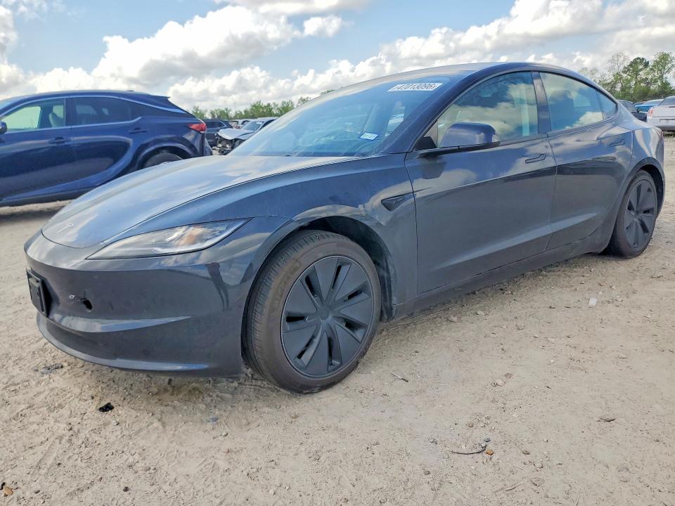 Auction sale of the 2025 Tesla Model 3, vin: 5YJ3E1EA4SF932776, lot number: 47013096