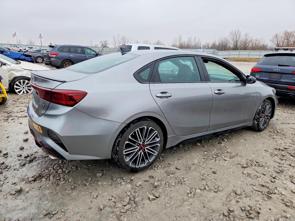 79527155 :رقم المزاد ، 3KPF44AC7PE620411 vin ، 2023 Kia Forte مزاد بيع