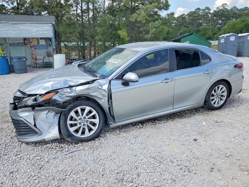 2021 Toyota Camry მანქანა იყიდება აუქციონზე, vin: 4T1C11AK9MU549786, აუქციონის ნომერი: 48140816