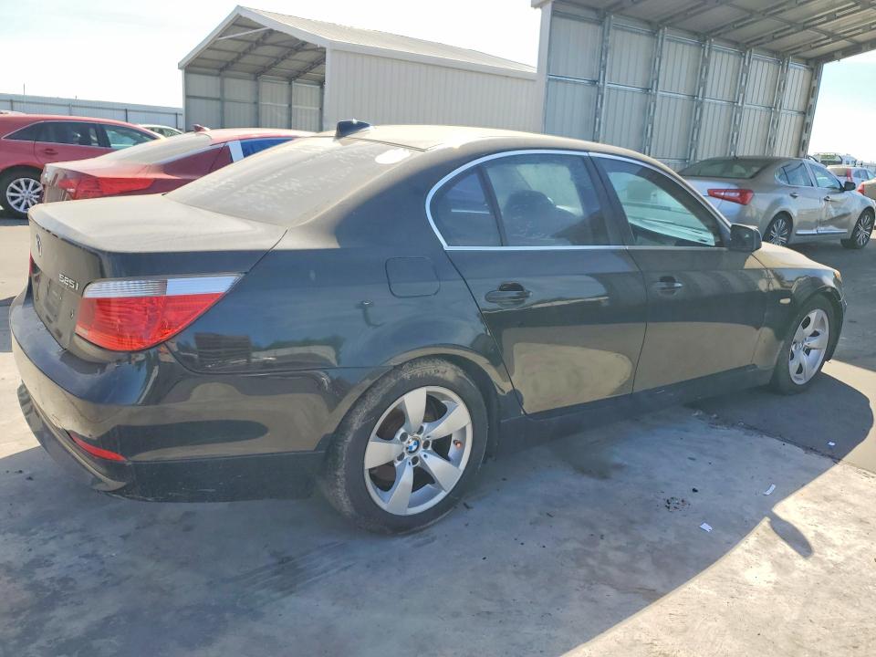 2007 Bmw 5 Series მანქანა იყიდება აუქციონზე, vin: WBANE53567CW60707, აუქციონის ნომერი: 46767226