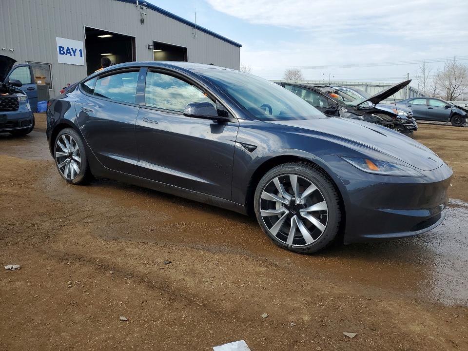 47348066 :رقم المزاد ، 5YJ3E1EA3SF135158 vin ، 2025 Tesla Model 3 مزاد بيع