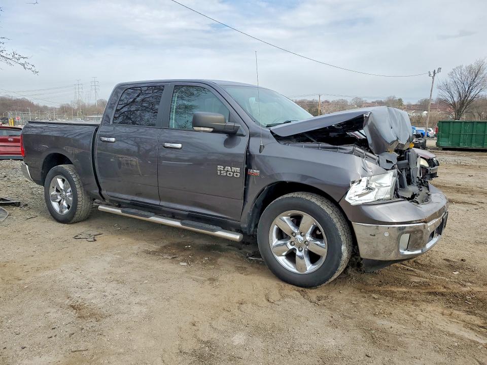 47361846 :رقم المزاد ، 1C6RR7LTXGS112287 vin ، 2016 Ram 1500 مزاد بيع