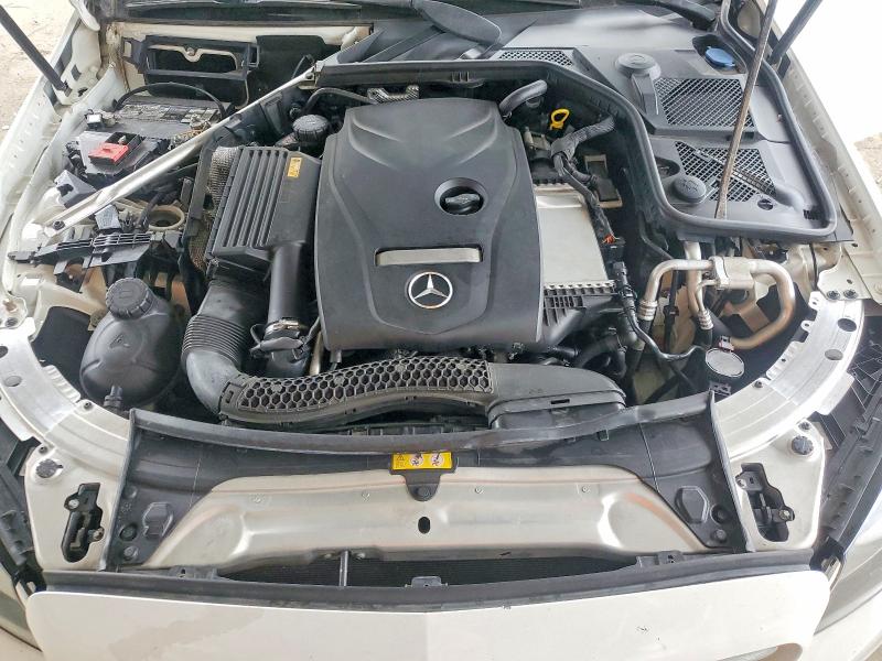 2015 Mercedes-benz C მანქანა იყიდება აუქციონზე, vin: 55SWF4JB7FU052248, აუქციონის ნომერი: 48113416