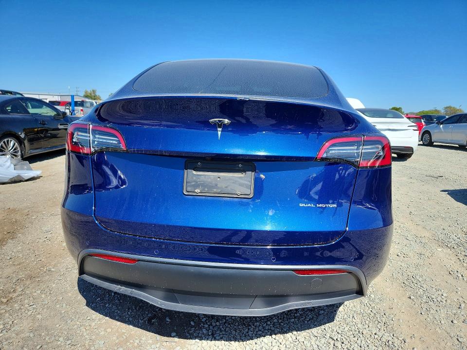 41989286 :رقم المزاد ، 7SAYGDEE3NF442194 vin ، 2022 Tesla Model Y مزاد بيع