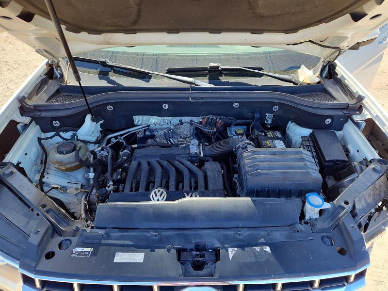 2018 Volkswagen Atlas მანქანა იყიდება აუქციონზე, vin: 1V2KR2CA6JC568038, აუქციონის ნომერი: 45813606