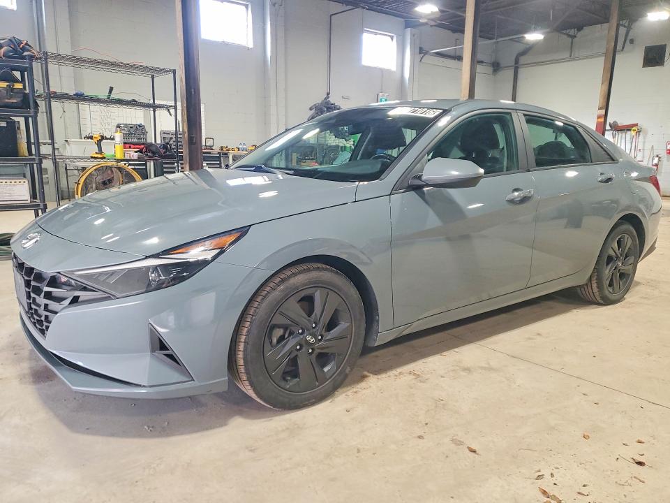 41971016 :رقم المزاد ، KMHLM4AG3NU277354 vin ، 2022 Hyundai Elantra مزاد بيع