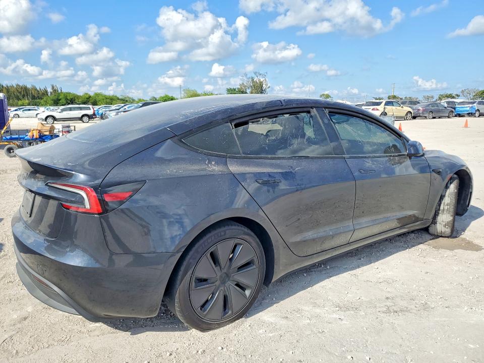 2025 Tesla Model 3 მანქანა იყიდება აუქციონზე, vin: 5YJ3E1EA6SF988492, აუქციონის ნომერი: 47719956
