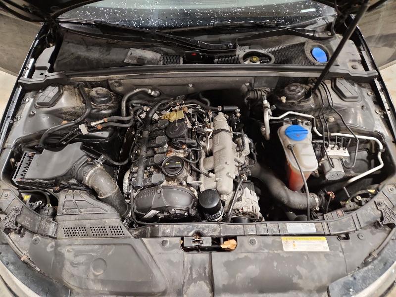 Продажа на аукционе авто 2015 Audi A4, vin: WAUBFAFL1FN023830, номер лота: 41934656