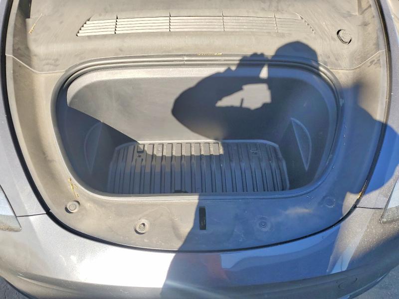 79997315 :رقم المزاد ، 7SAYGDEE2PA088202 vin ، 2023 Tesla Model Y مزاد بيع