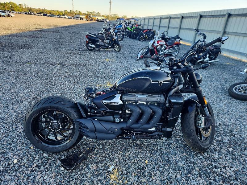 46591236 :رقم المزاد ، SMTY2BJT6STCE4285 vin ، 2025 Triumph Motorcycle Rocket 3 مزاد بيع