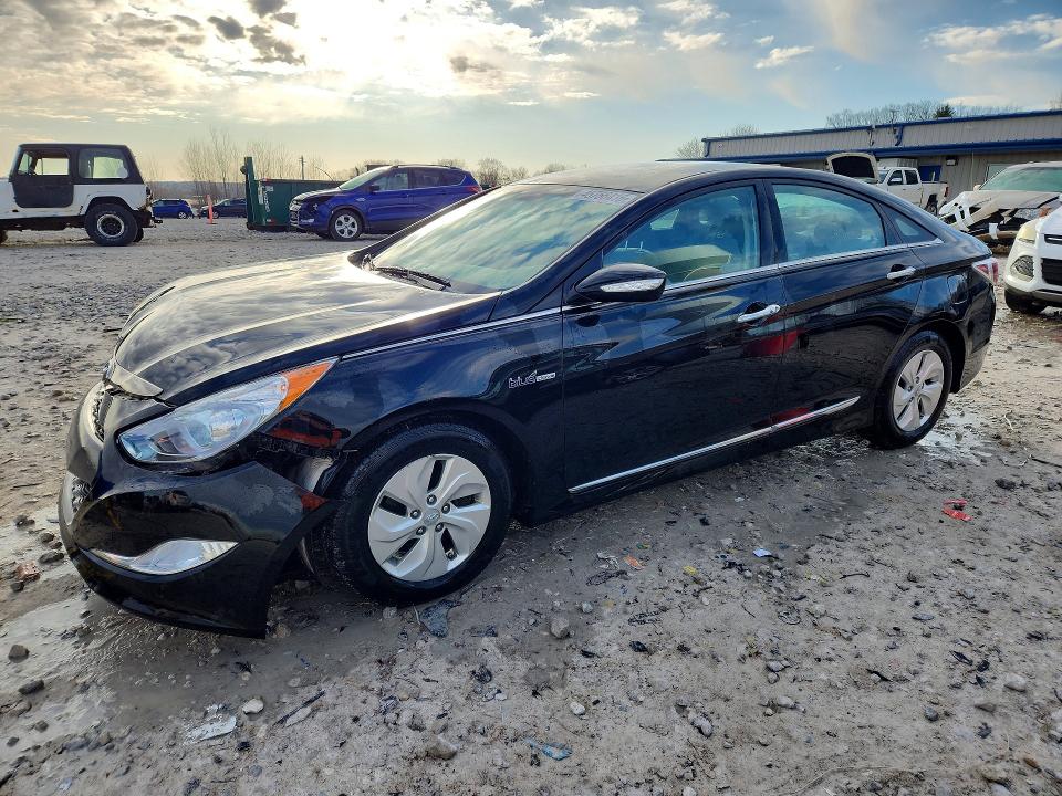 Продажа на аукционе авто 2013 Hyundai Sonata Hybrid, vin: KMHEC4A45DA070370, номер лота: 45756416