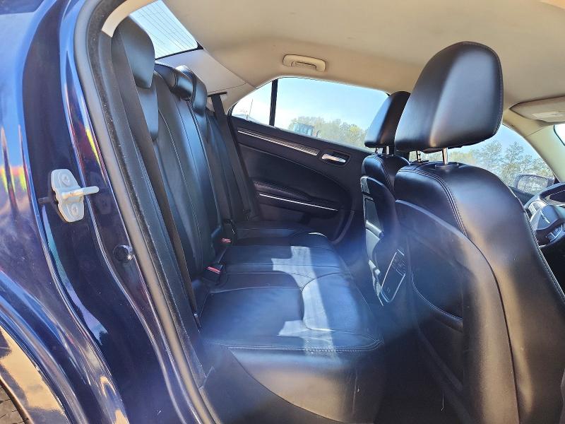 Продажа на аукционе авто 2015 Chrysler 300, vin: 2C3CCAAG1FH882357, номер лота: 46809016