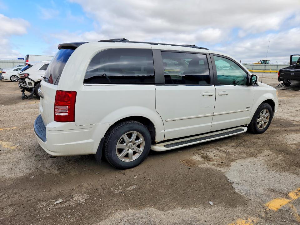 2008 Chrysler Town & Country მანქანა იყიდება აუქციონზე, vin: 2A8HR54P18R759697, აუქციონის ნომერი: 78872545
