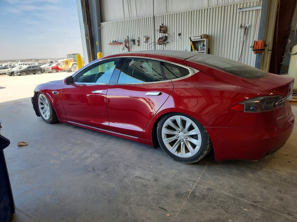 Auction sale of the 2017 Tesla Model S, vin: 5YJSA1E2XHF208261, lot number: 47578946