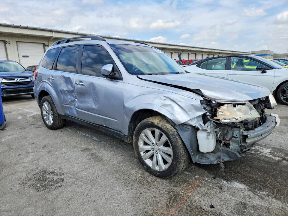 Продажа на аукционе авто 2013 Subaru Forester, vin: JF2SHADC0DH422239, номер лота: 48188816
