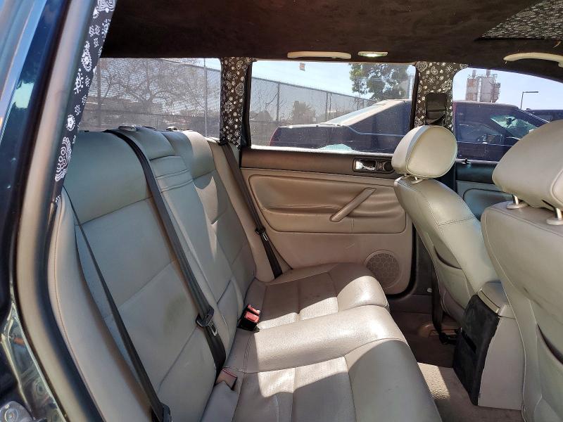 45816116 :رقم المزاد ، WVWVD63B34E291306 vin ، 2004 Volkswagen Passat مزاد بيع