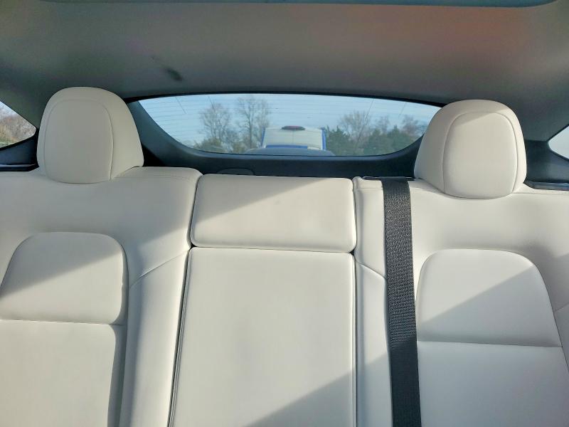 Продажа на аукционе авто 2024 Tesla Model Y, vin: 7SAYGDEF9RF054014, номер лота: 75898175