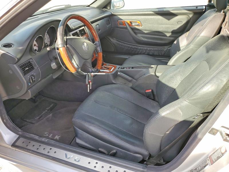 2003 Mercedes-benz Slk მანქანა იყიდება აუქციონზე, vin: WDBKK65F23F290406, აუქციონის ნომერი: 47875676