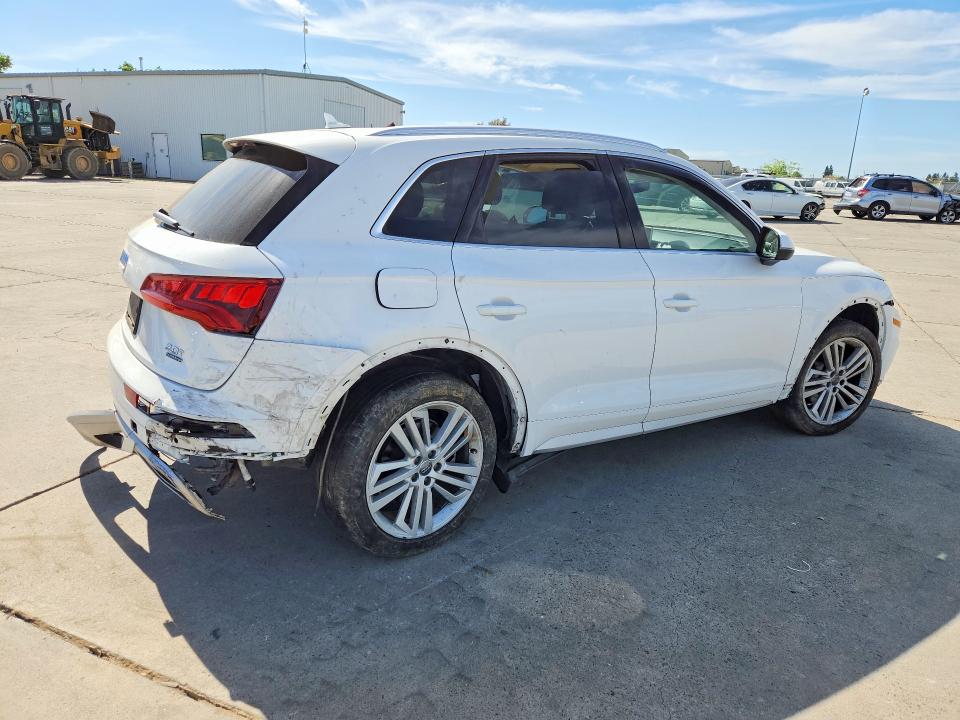 2018 Audi Q5 მანქანა იყიდება აუქციონზე, vin: WA1BNAFY8J2238160, აუქციონის ნომერი: 45896686