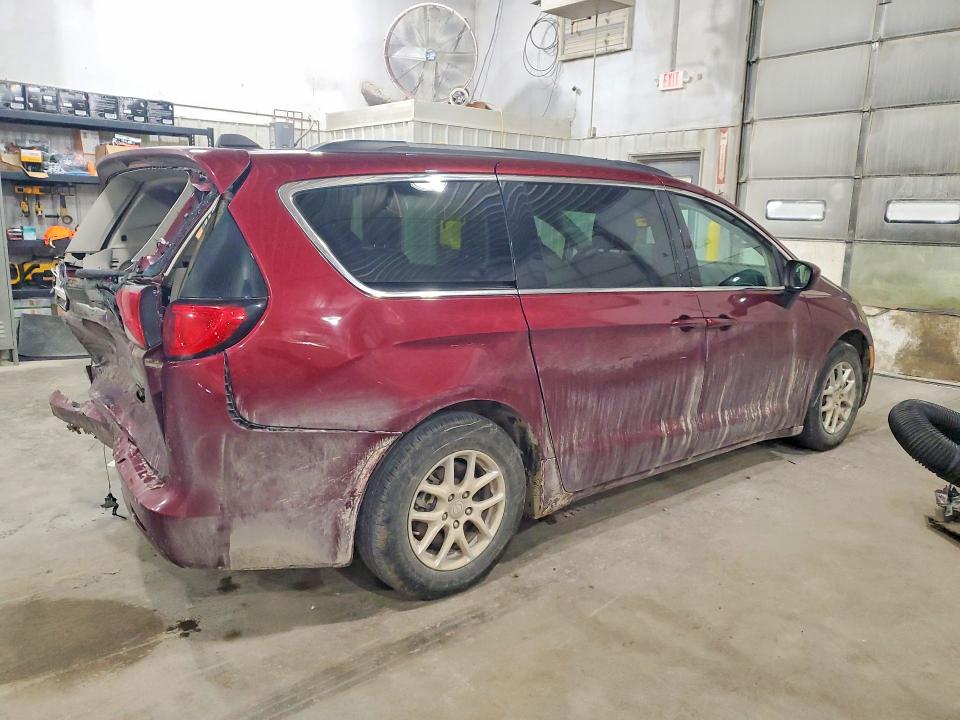 47814176 :رقم المزاد ، 2C4RC1DG4MR502792 vin ، 2021 Chrysler Voyager مزاد بيع