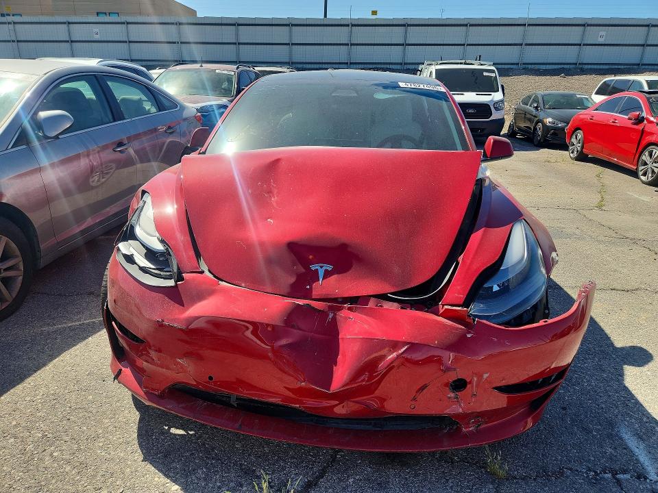 2021 Tesla Model 3 მანქანა იყიდება აუქციონზე, vin: 5YJ3E1EB5MF070275, აუქციონის ნომერი: 47827496
