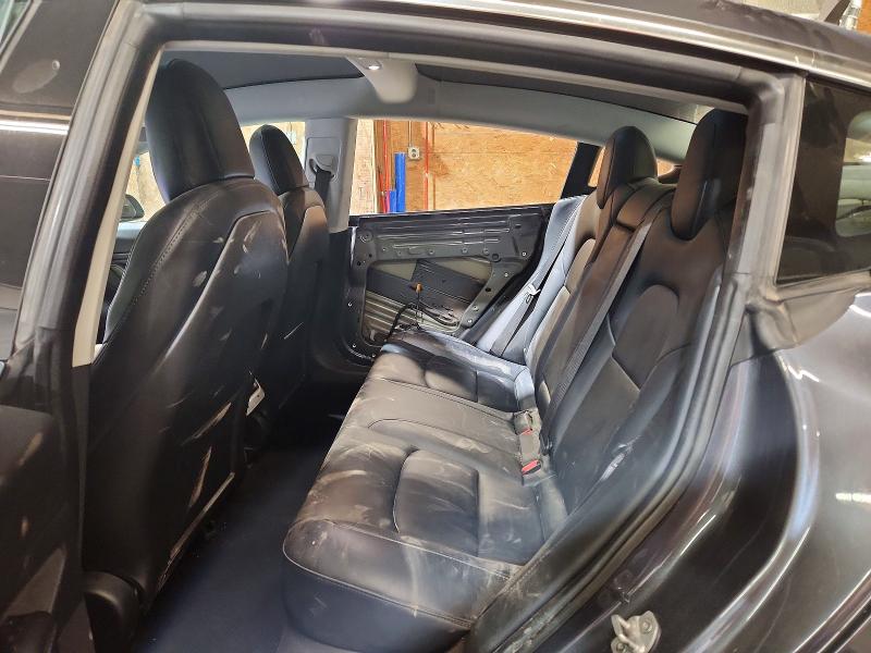 2018 Tesla Model 3 მანქანა იყიდება აუქციონზე, vin: 5YJ3E1EA2JF123615, აუქციონის ნომერი: 45630706