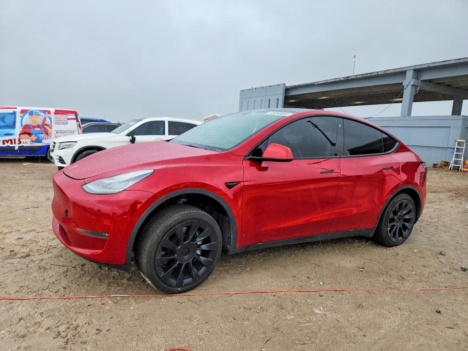 Auction sale of the 2023 Tesla Model Y, vin: 7SAYGDEE5PA027281, lot number: 48482276