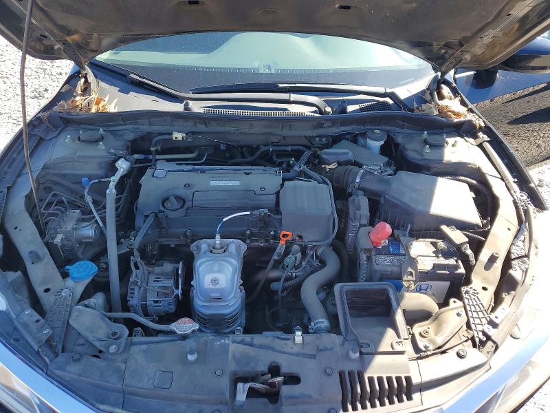 2017 Honda Accord მანქანა იყიდება აუქციონზე, vin: 1HGCR2F33HA001781, აუქციონის ნომერი: 46362466