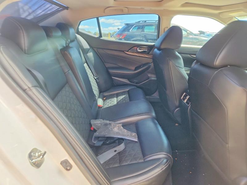 46226506 :رقم المزاد ، 1N4AA6AP6HC444354 vin ، 2017 Nissan Maxima مزاد بيع